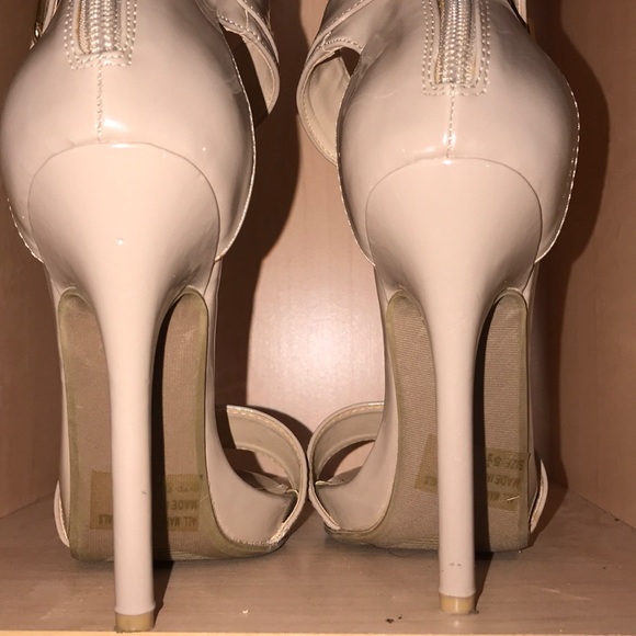 Nude heels - Picture 4 of 4